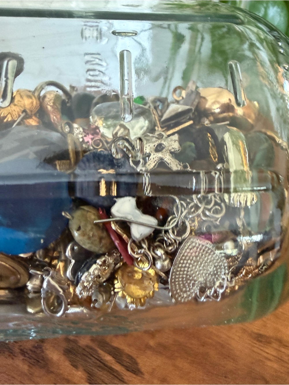x-large mason jar of trinkets - metal toys, jewelry - Picture 10 of 16